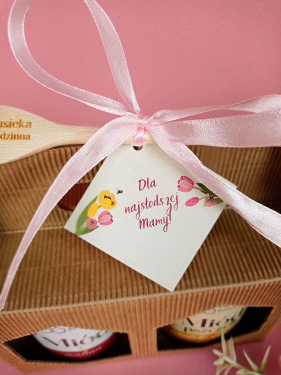 5. Walizka 410g  Zawieszka Dzień Mamy-.jpg