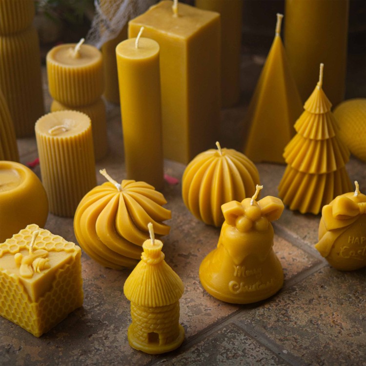 Świece tradycyjne z wosku pszczelego.jpg